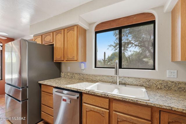 2834 W Placita Paciente, Tucson, AZ 85742