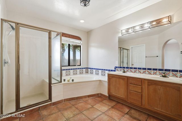 2834 W Placita Paciente, Tucson, AZ 85742