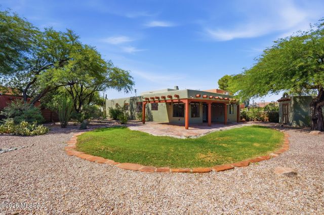 2834 W Placita Paciente, Tucson, AZ 85742