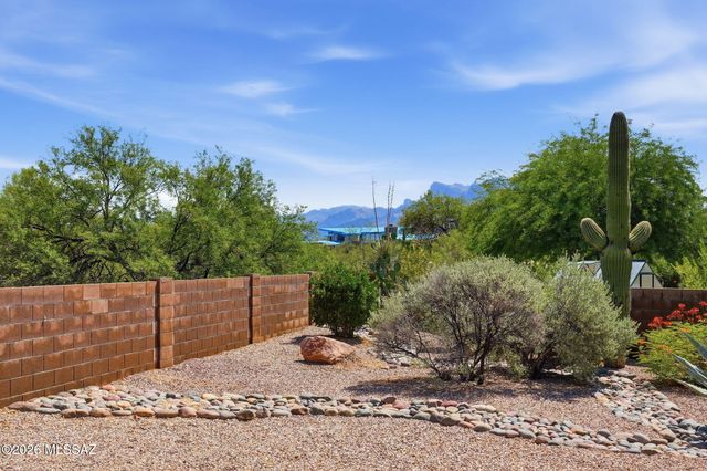 2834 W Placita Paciente, Tucson, AZ 85742
