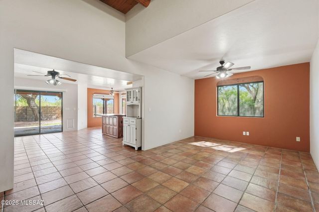 2834 W Placita Paciente, Tucson, AZ 85742