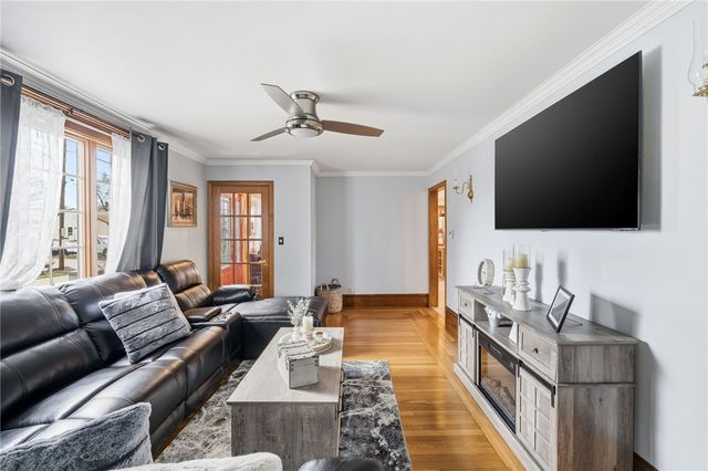 16 Althea Road, Warwick, RI 02889