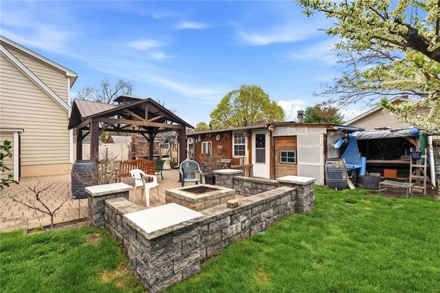 16 Althea Road, Warwick, RI 02889