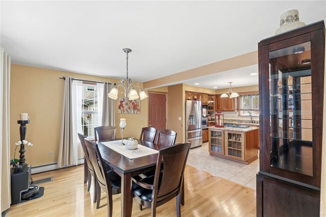 16 Althea Road, Warwick, RI 02889