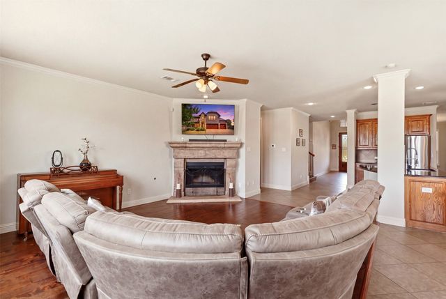 1517 Fence Post Drive, Fort Worth, TX 76052