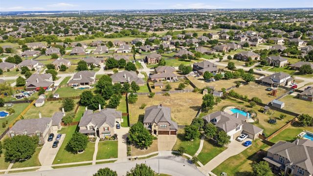 1517 Fence Post Drive, Fort Worth, TX 76052