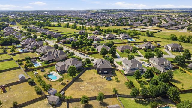1517 Fence Post Drive, Fort Worth, TX 76052