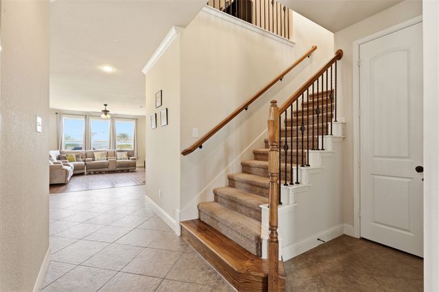 1517 Fence Post Drive, Fort Worth, TX 76052