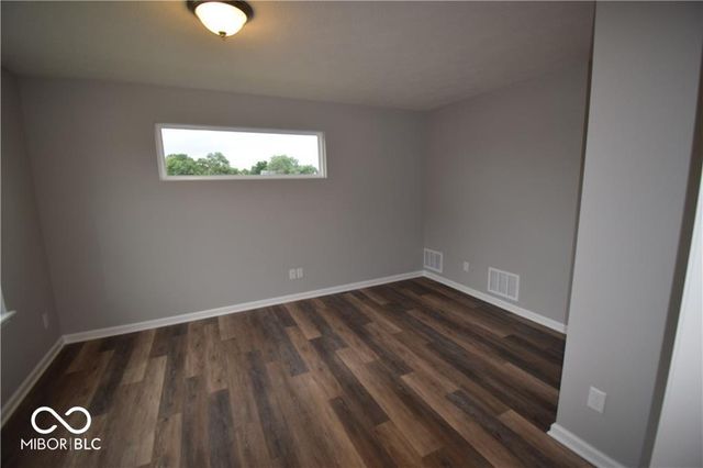 2933 Bolton Square Boulevard, Indianapolis, IN 46222