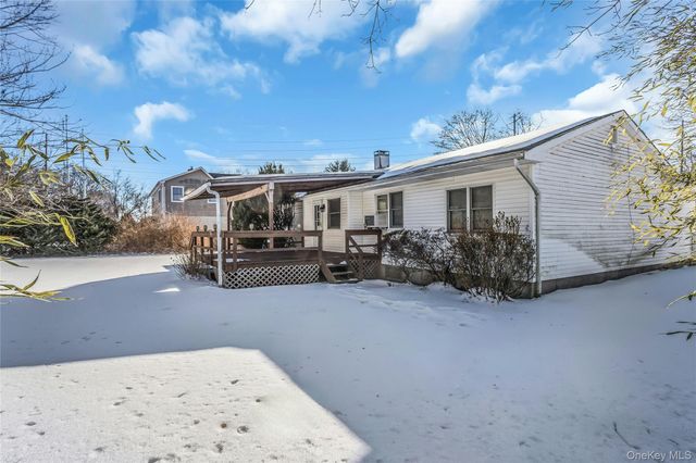 59 Charm City Drive, Port Jefferson Station, NY 11776