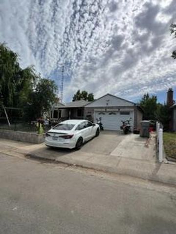 5231 Whittier, Sacramento, CA 95820
