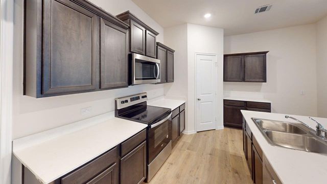 13128 S Haven Way, Providence Village, TX 76227