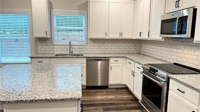 98 Fox Creek Drive, Braselton, GA 30517