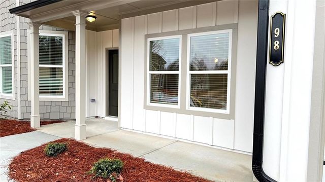 98 Fox Creek Drive, Braselton, GA 30517