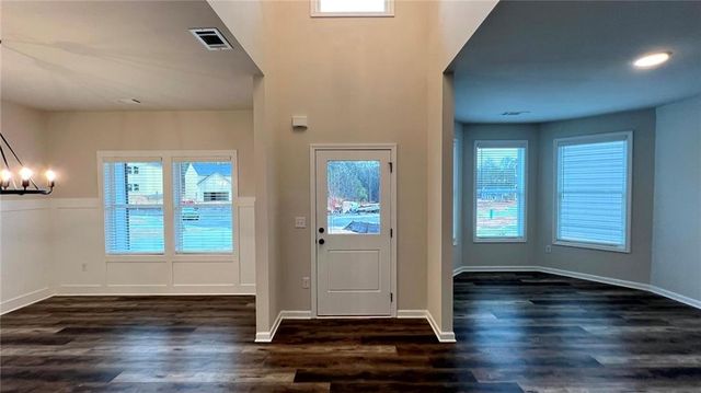 98 Fox Creek Drive, Braselton, GA 30517