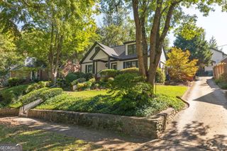 809 Crestridge Drive NE, Atlanta, GA 30306