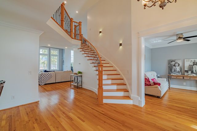 356 Ridgecrest Dr, Winchester, TN 37398