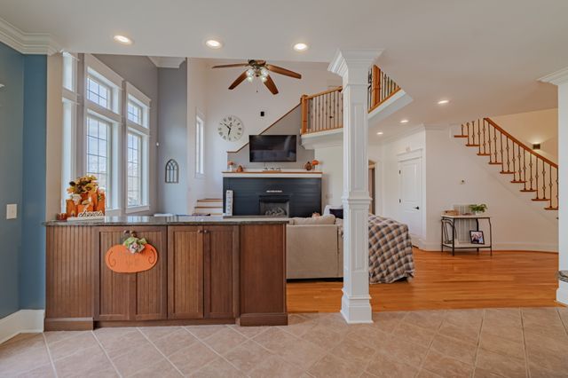 356 Ridgecrest Dr, Winchester, TN 37398