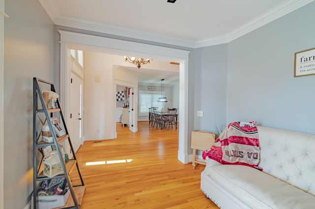 356 Ridgecrest Dr, Winchester, TN 37398