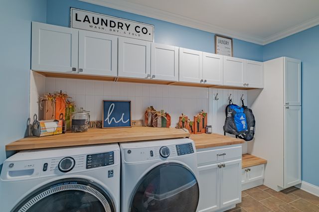 356 Ridgecrest Dr, Winchester, TN 37398