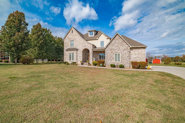 356 Ridgecrest Dr, Winchester, TN 37398