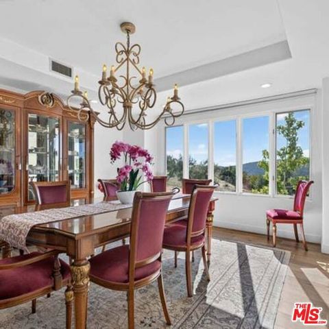 12699 Promontory Road, Los Angeles, CA 90049