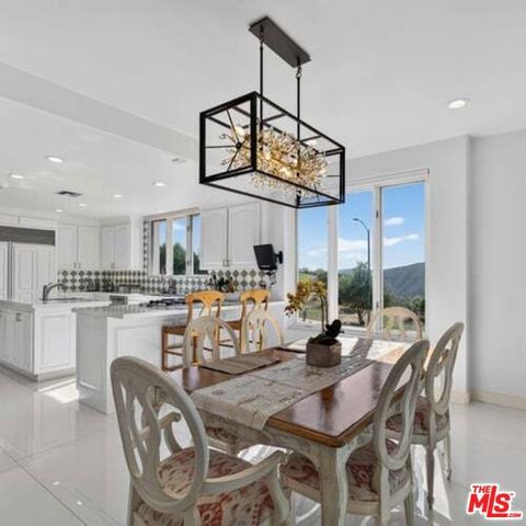 12699 Promontory Road, Los Angeles, CA 90049