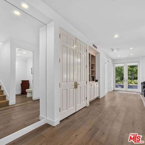 12699 Promontory Road, Los Angeles, CA 90049