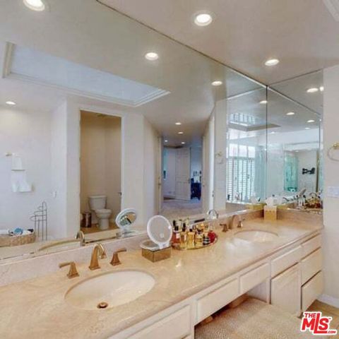 12699 Promontory Road, Los Angeles, CA 90049