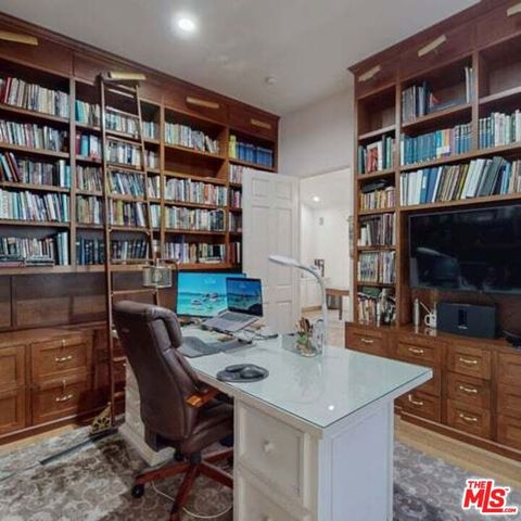 12699 Promontory Road, Los Angeles, CA 90049
