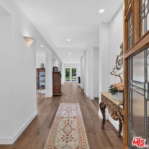 12699 Promontory Road, Los Angeles, CA 90049