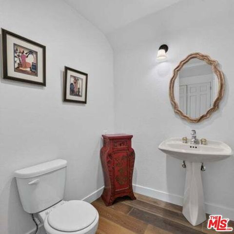 12699 Promontory Road, Los Angeles, CA 90049