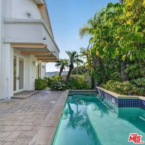 12699 Promontory Road, Los Angeles, CA 90049