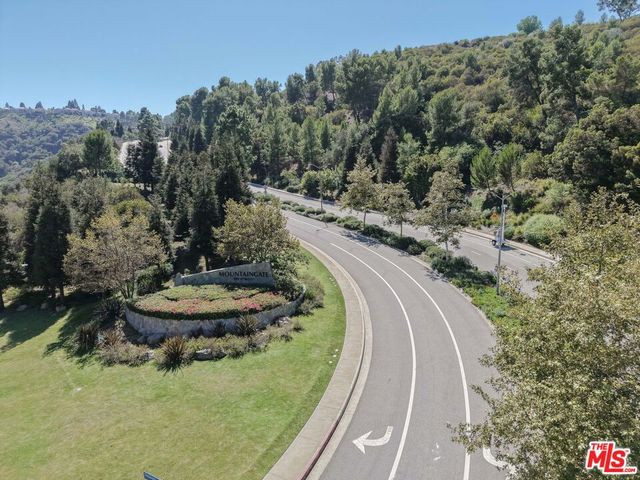 12699 Promontory Road, Los Angeles, CA 90049