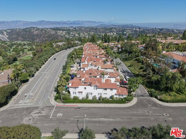 12699 Promontory Road, Los Angeles, CA 90049