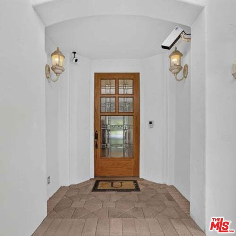 12699 Promontory Road, Los Angeles, CA 90049 — photo 4