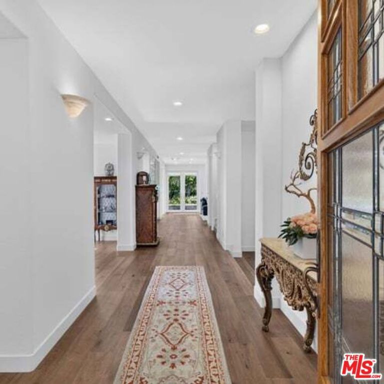 12699 Promontory Road, Los Angeles, CA 90049 — photo 5
