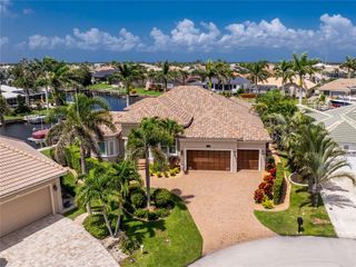 2453 ST DAVIDS ISLAND COURT, Punta Gorda, FL 33950