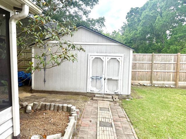 838 N Aylesbury Road, Goose Creek, SC 29445