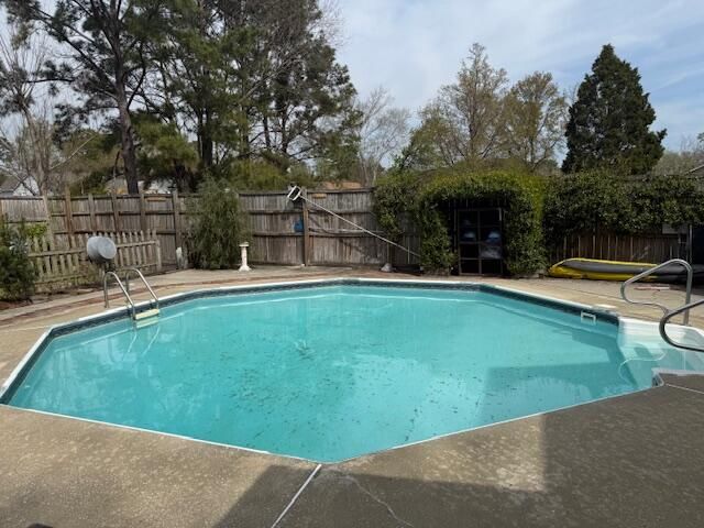 838 N Aylesbury Road, Goose Creek, SC 29445