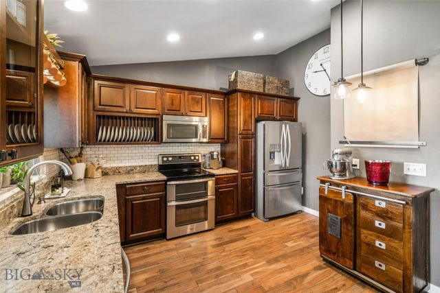 1235 Hunters Way, Bozeman, MT 59718