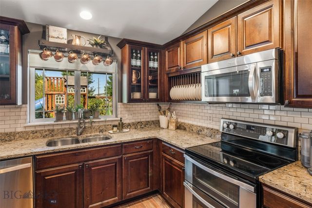 1235 Hunters Way, Bozeman, MT 59718