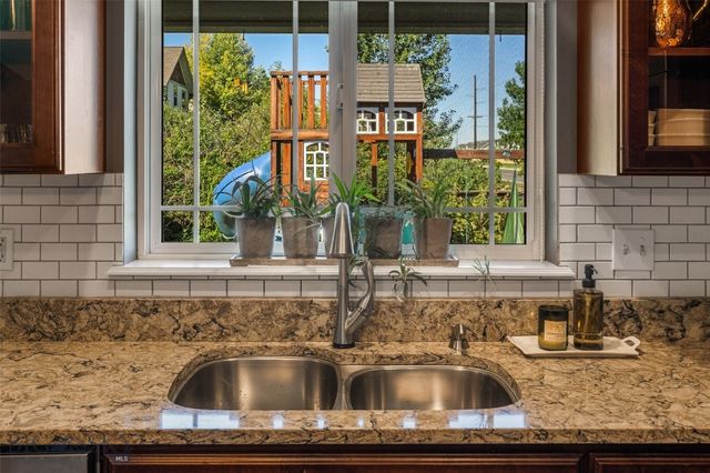 1235 Hunters Way, Bozeman, MT 59718