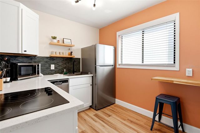 11965 GULF BOULEVARD, St Petersburg, FL 33706