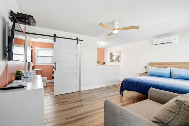 11965 GULF BOULEVARD, St Petersburg, FL 33706