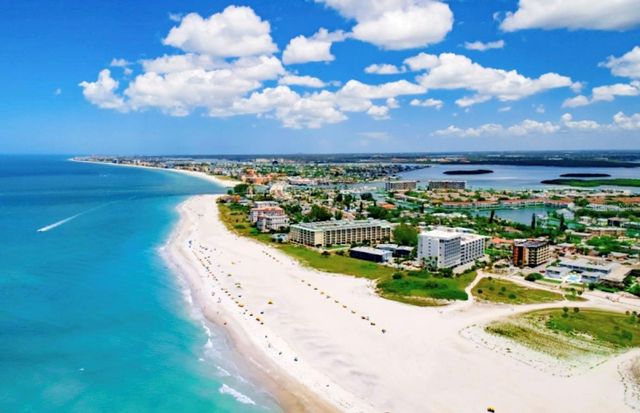11965 GULF BOULEVARD, St Petersburg, FL 33706