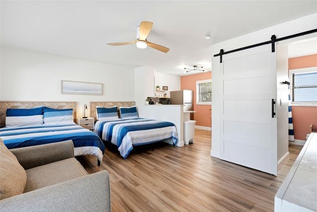 11965 GULF BOULEVARD, St Petersburg, FL 33706