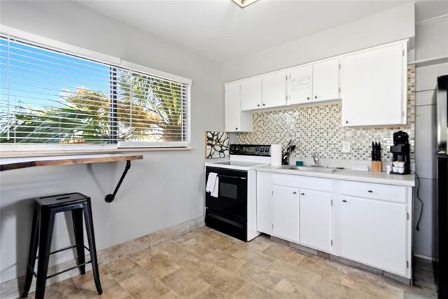 11965 GULF BOULEVARD, St Petersburg, FL 33706
