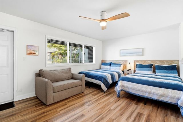 11965 GULF BOULEVARD, St Petersburg, FL 33706