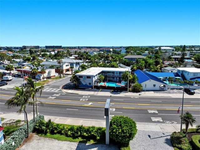 11965 GULF BOULEVARD, St Petersburg, FL 33706